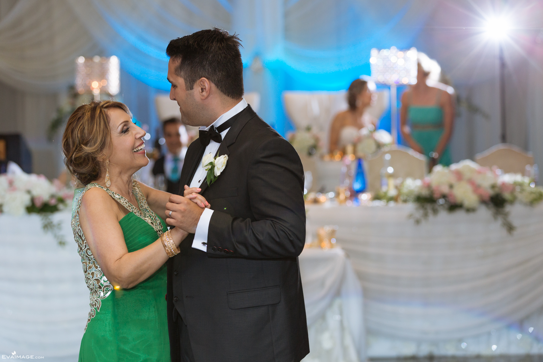  Shouldice Hospital & The Venetian Banquet Hall Summer Wedding Toronto 