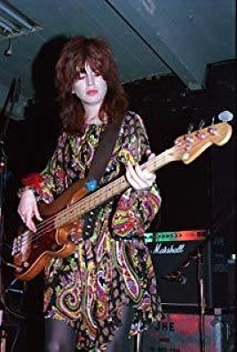 Michael Steele with the Bangles, with the '66 Fender
