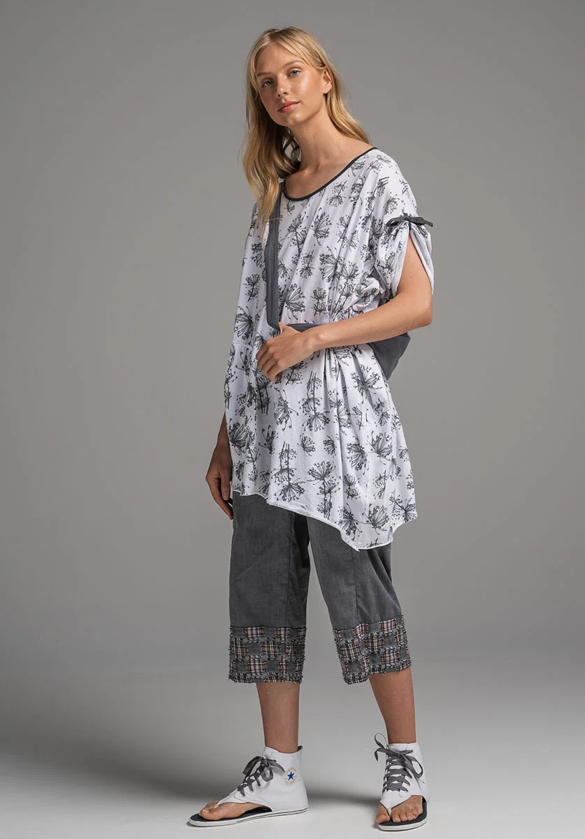 LORE TEE, DAYVAN PANT & NORTH BAG