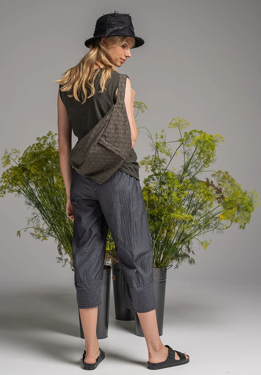 SLANT TOP, DAYVAN PANT & NORTH BAG