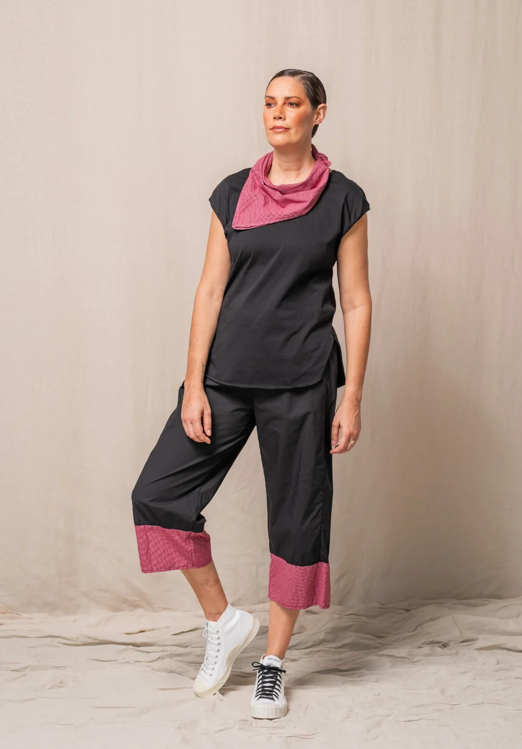 Dusk Top - Dayvan Pants - Red Mini Check Bandana