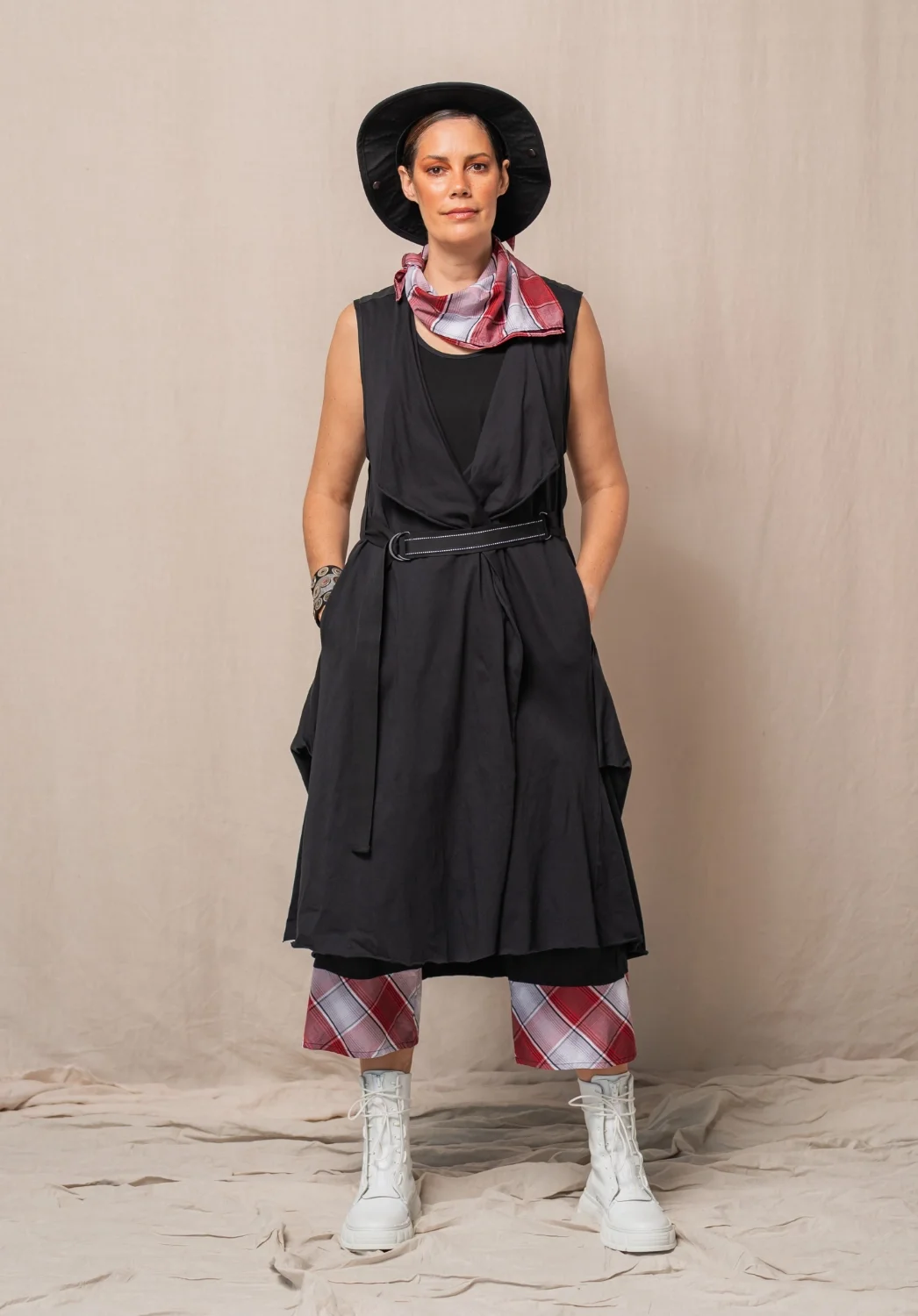 Wanderer Vest - Abby Top - Sundown Pants - Echo Bandana