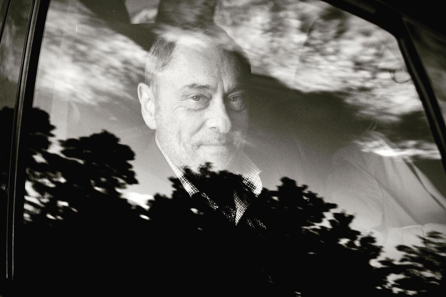 Stephane in the car.
Nesodden, september 2022 

.
.
.
.
#family #portrait #bw #fujifilm #xt30