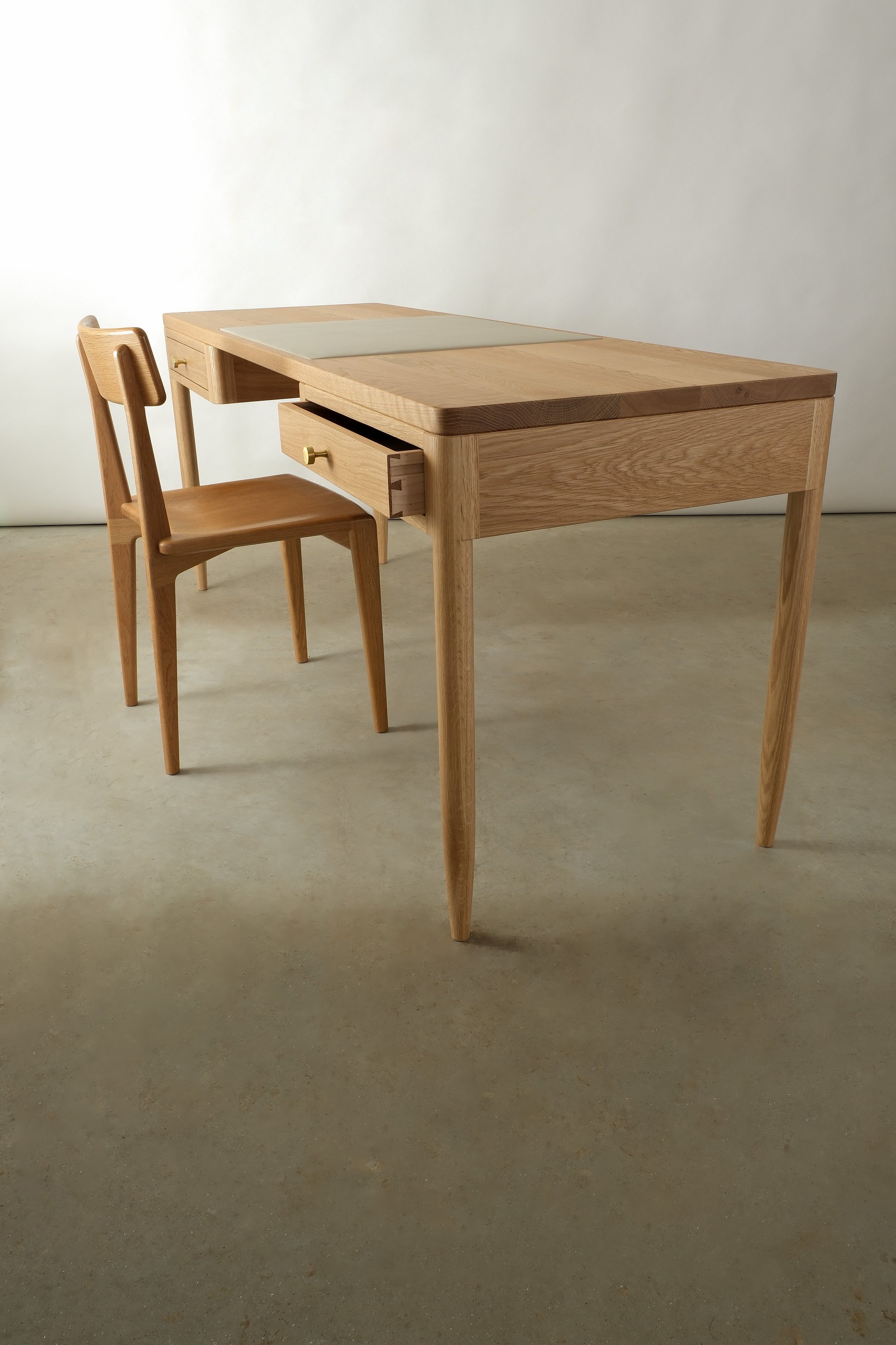 baxter desk with chair, dovetail.JPG