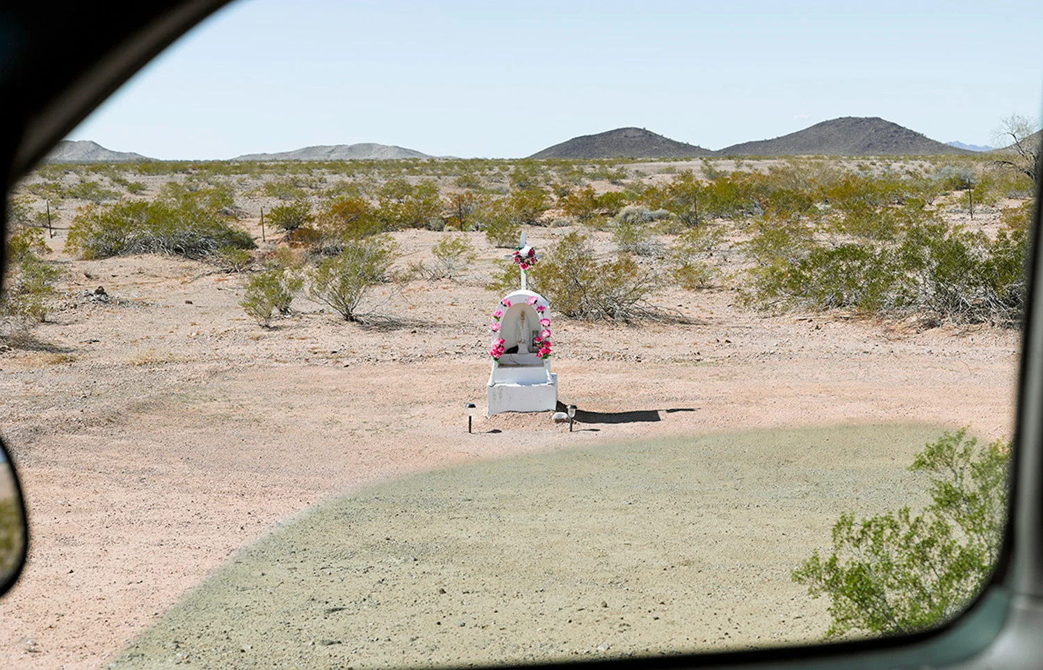 Roadside memorial, between Gila Bend and Ajo, 2013