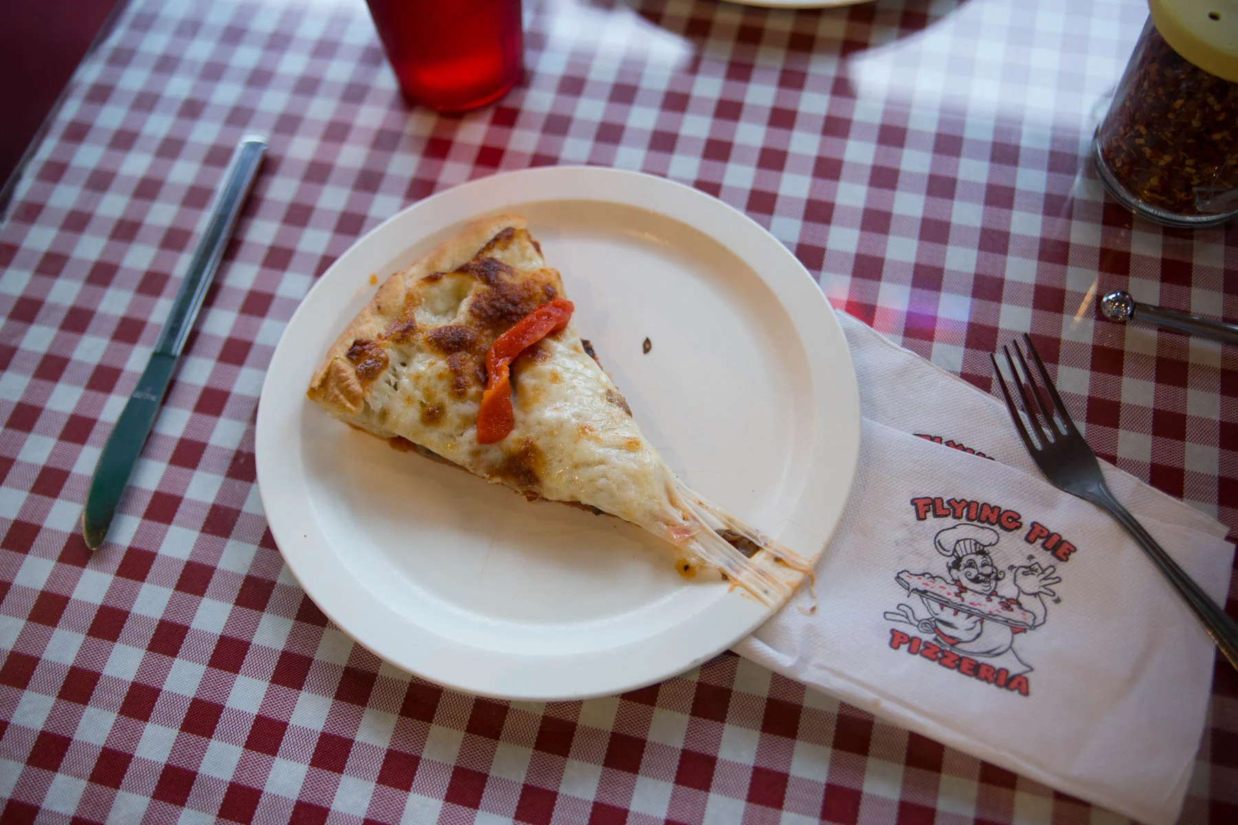 FlyingPiePizzeria_7.jpg
