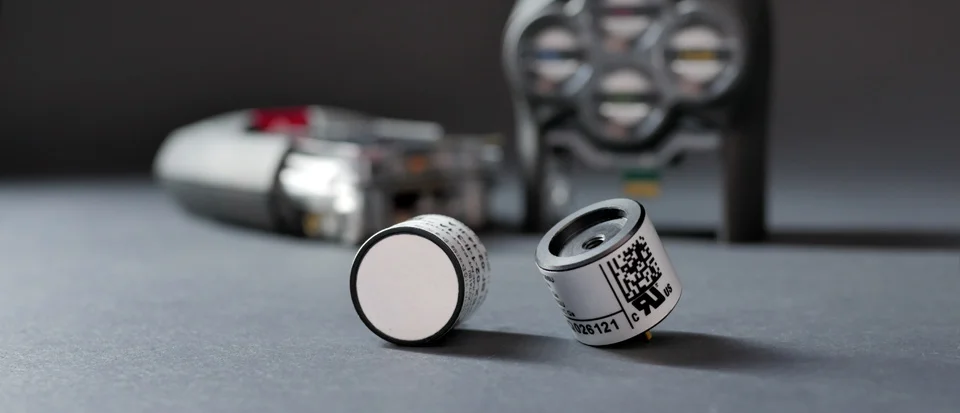IR-vs-Pellistor-LEL-Sensors-1.jpg