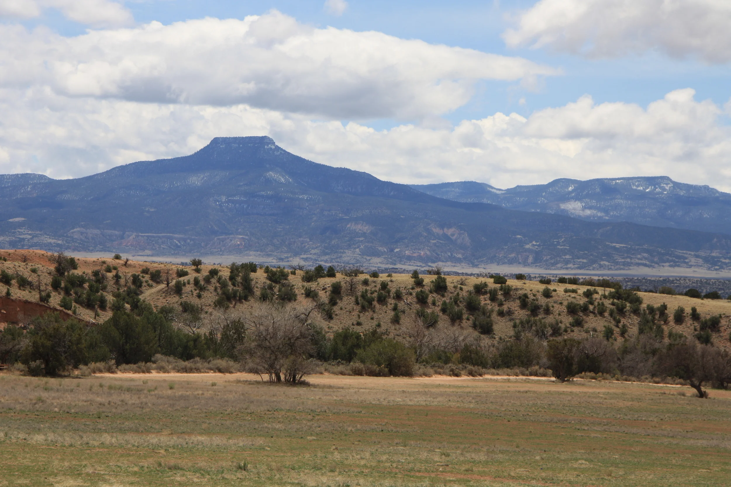 Pedernal, "OKeeffe's Mountain", as seen from Ghost Ranch. 