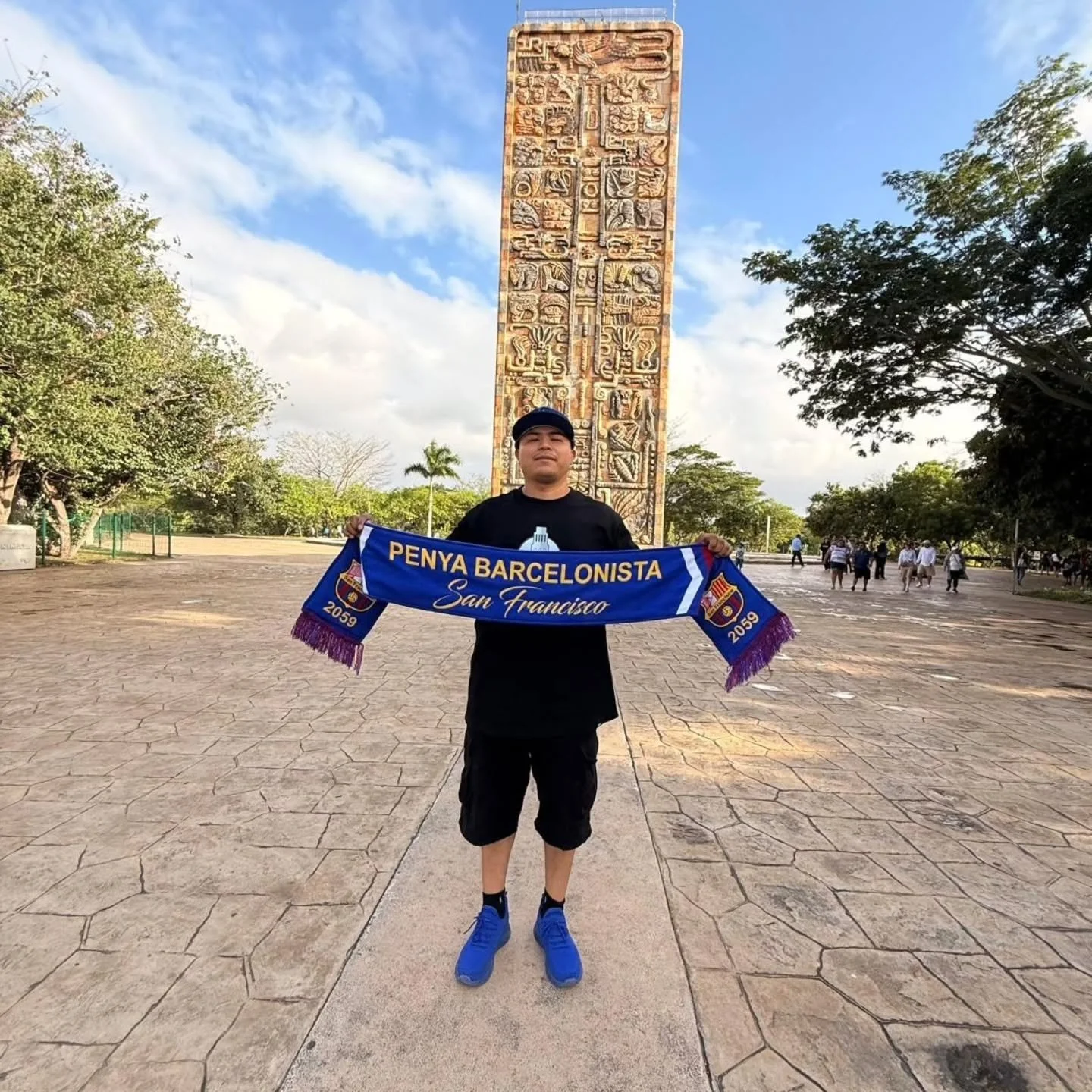 Our Penyistas are taking the world by storm 🌍✨

From Animaya in M&eacute;rida, Mexico 🇲🇽 to the backwaters of Kerala, India 🇮🇳 and the vibrant streets of Marrakech, Morocco 🇲🇦

We love seeing our community represent everywhere they go. Thank y