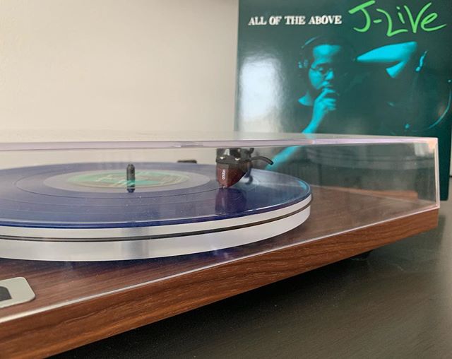 Whoever told you “it was all good” lied, so throw your fists up if you’re not satisfied #jlive #undergroundhiphop #woke #vinylhoarder #straysolo #findsomethingmore