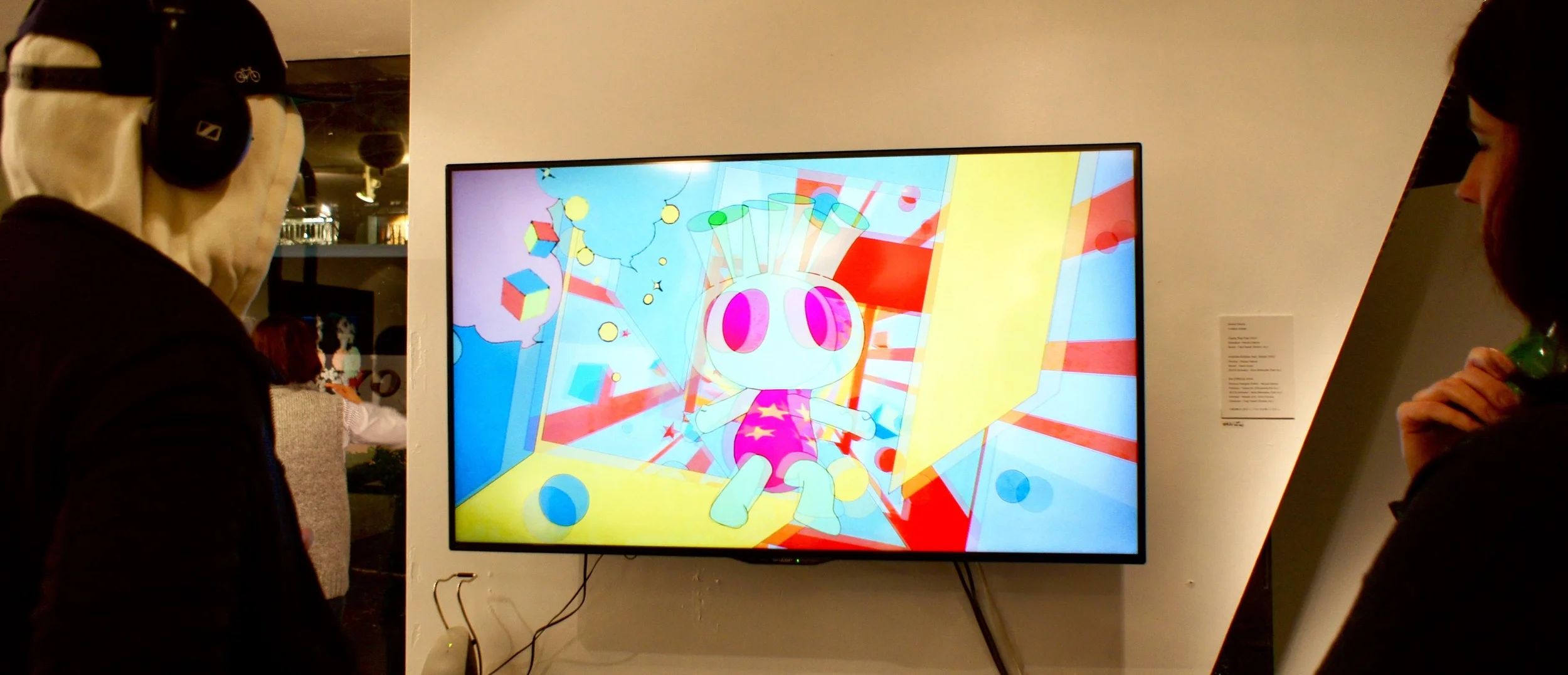 Guests are entertained by animation series "Candy Sea Pop", "Invisible Eclipse feat. Jebski", "the CIRCUS". - Haruka Sakota