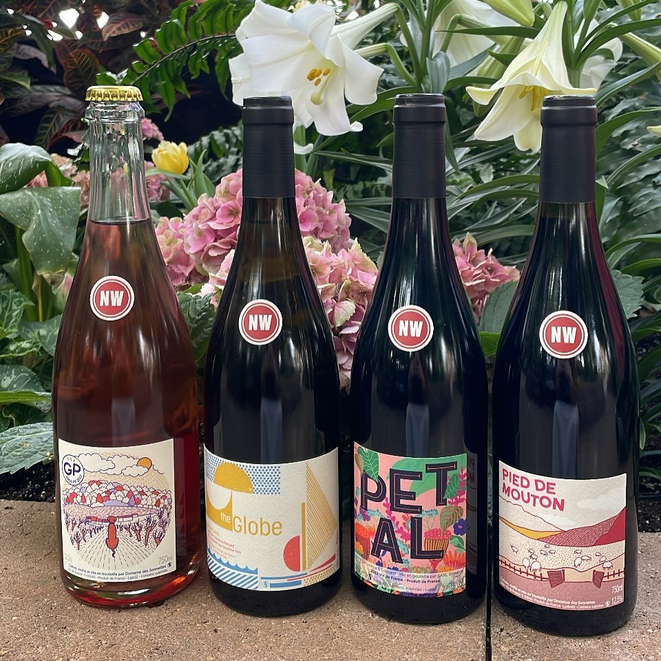 DOMAINE DES SONNETTES/SONSHINE VINS

Lisanne Van Son + &Eacute;duoard Gouyette wines from Bugey, France are here!

GROS PIF pet nat - 100% GAMAY. ancestral method.
An explosion of freshness and fruit!

THE GLOBE - 100% CHENIN BLANC purchased from the