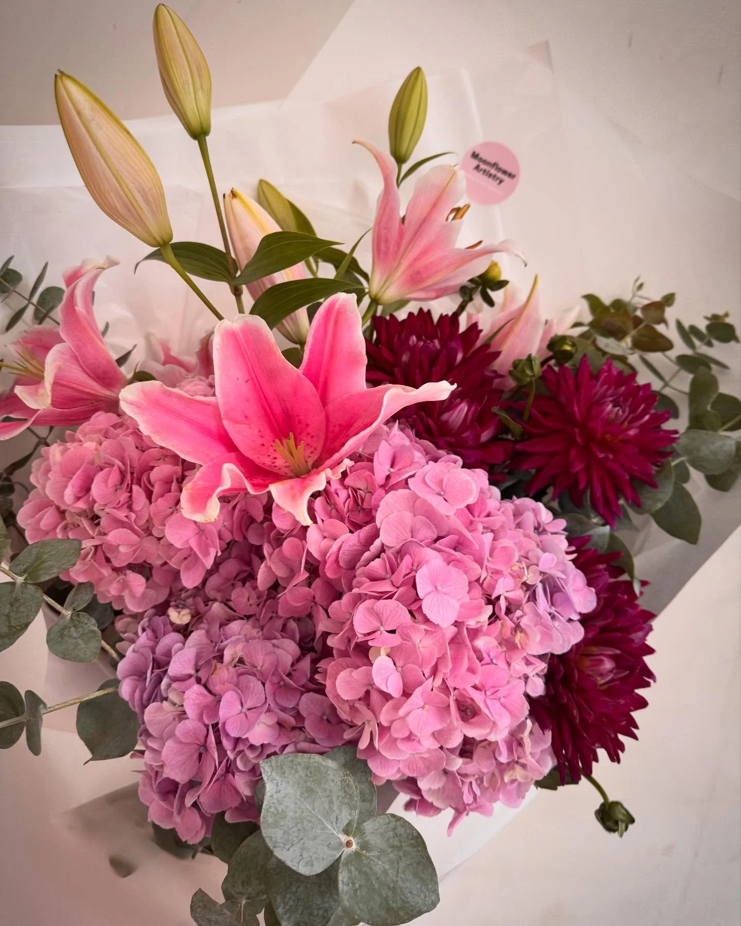 Happy New Year flower lovers! 🌸✨

#bouquet #abundant #beauty #supportlocal #northernbeacheslocal #flowersofinstagram