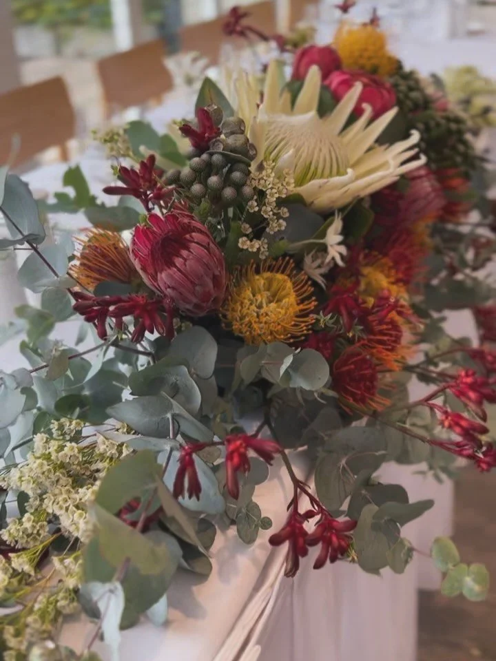 INGRID + NICK 💍💐

#wedding #weddingflowers #australian #nativeflowers #bridal #bridalflowers