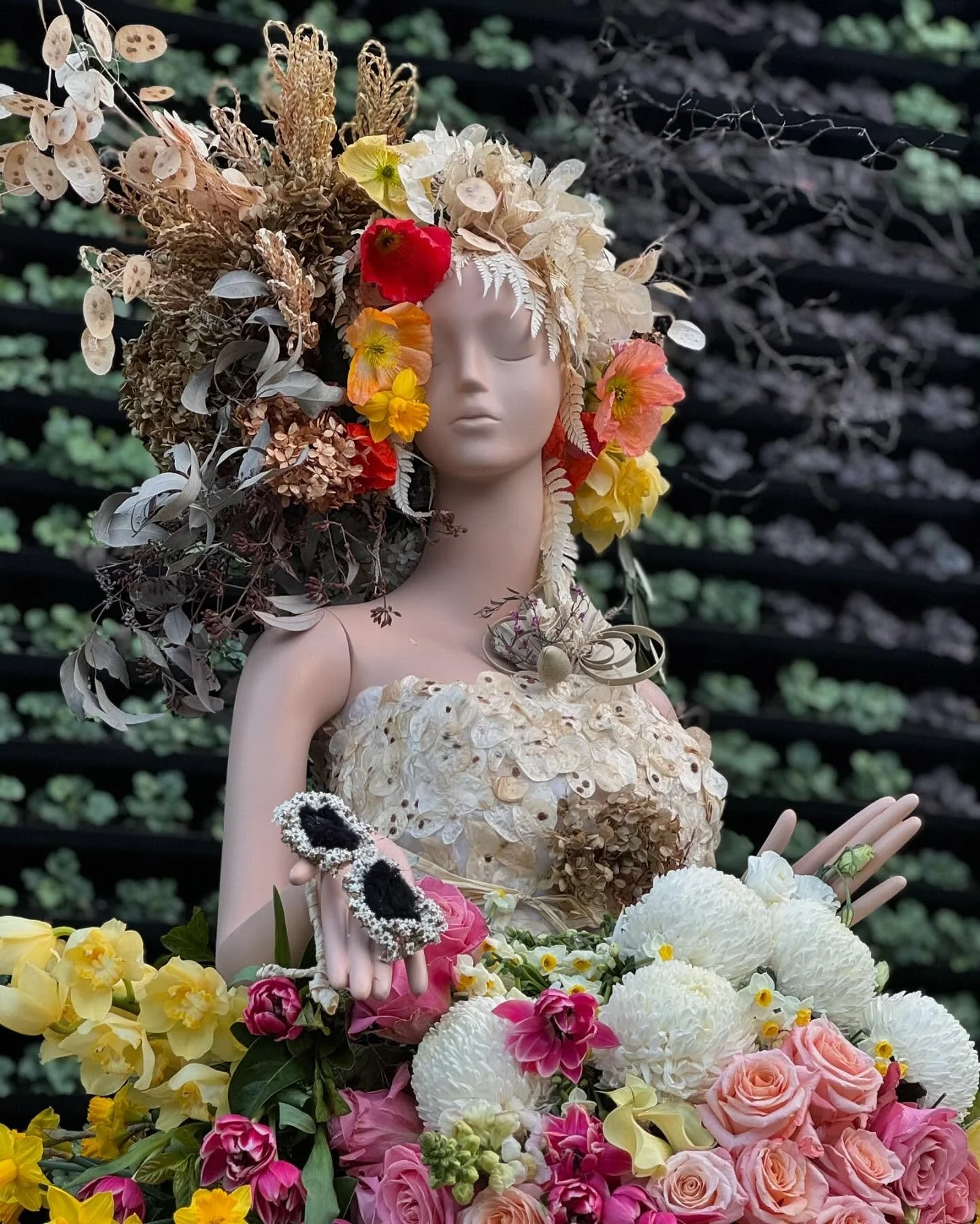 READY for our close up&hellip;.

We are beyond honored &amp; humbled to win Best In Show at this year&rsquo;s @fleursdevilles VOYAGE showcase. Thank you to all the judges and to the co-founders Tina &amp; Karen who bring these amazing shows to all ar