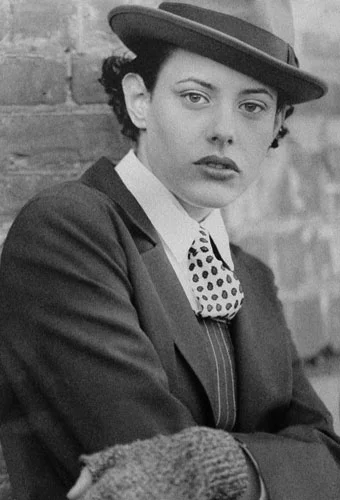 m19-kate Moening.jpg
