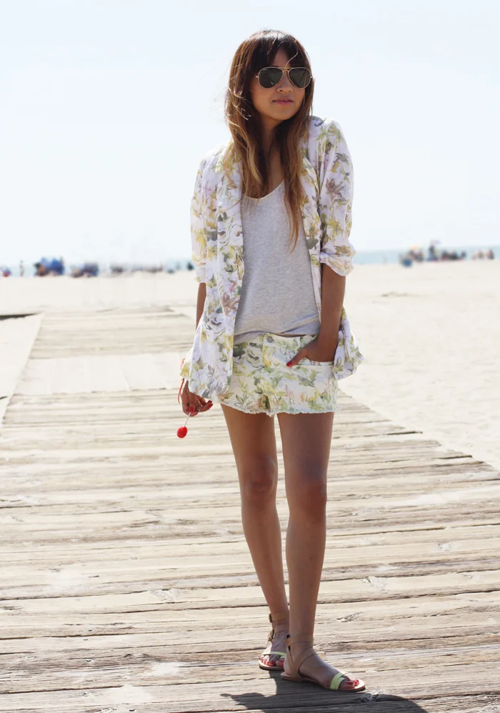 Not something I’d rock, but still in love with this outfit - so easy and Californian! Always jealous of itty bitty girls who can wear anything and look fantastic. The problem with being 5’10 is that unless you’re built like a model…