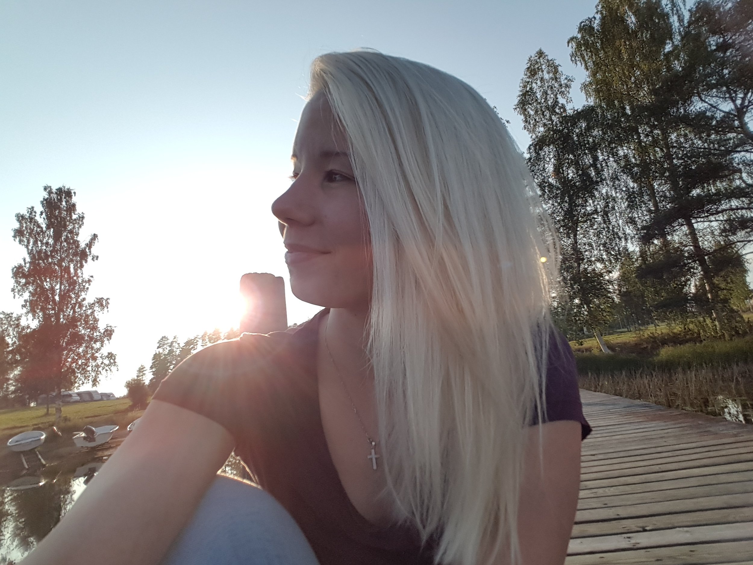 Allekirjoittanut fiilistelee luonnon kauneutta :)