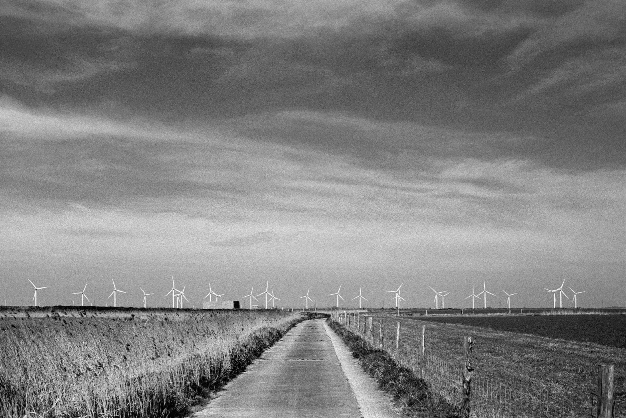 Little Cheyne Court Windfarm Romney Marsh Kent.jpg