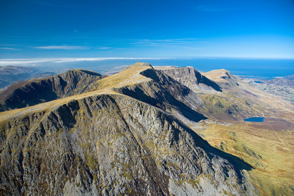 M131-023-D+-+Cadair+Idris+(looking+west+toward+Barmouth)+Snowdonia.jpg