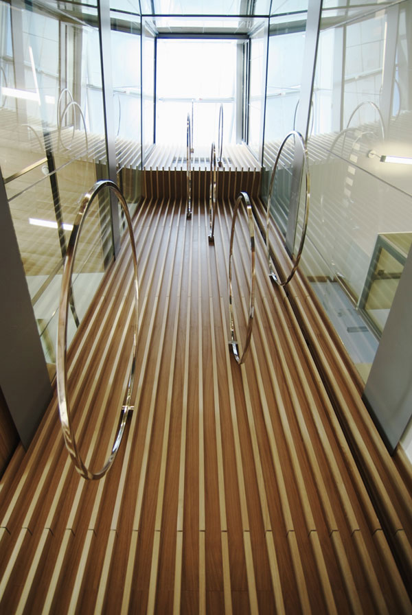Lincoln Place 2010 Stainless steel Sculpture for 4-storey atrium Dimensions variable
