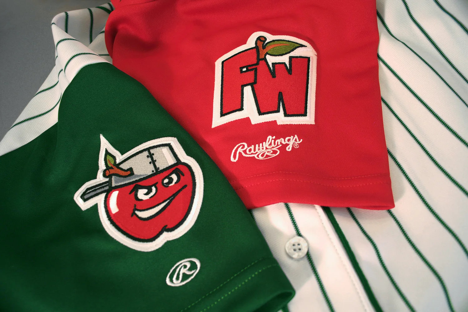 TinCaps Detail Apple and FW.jpg