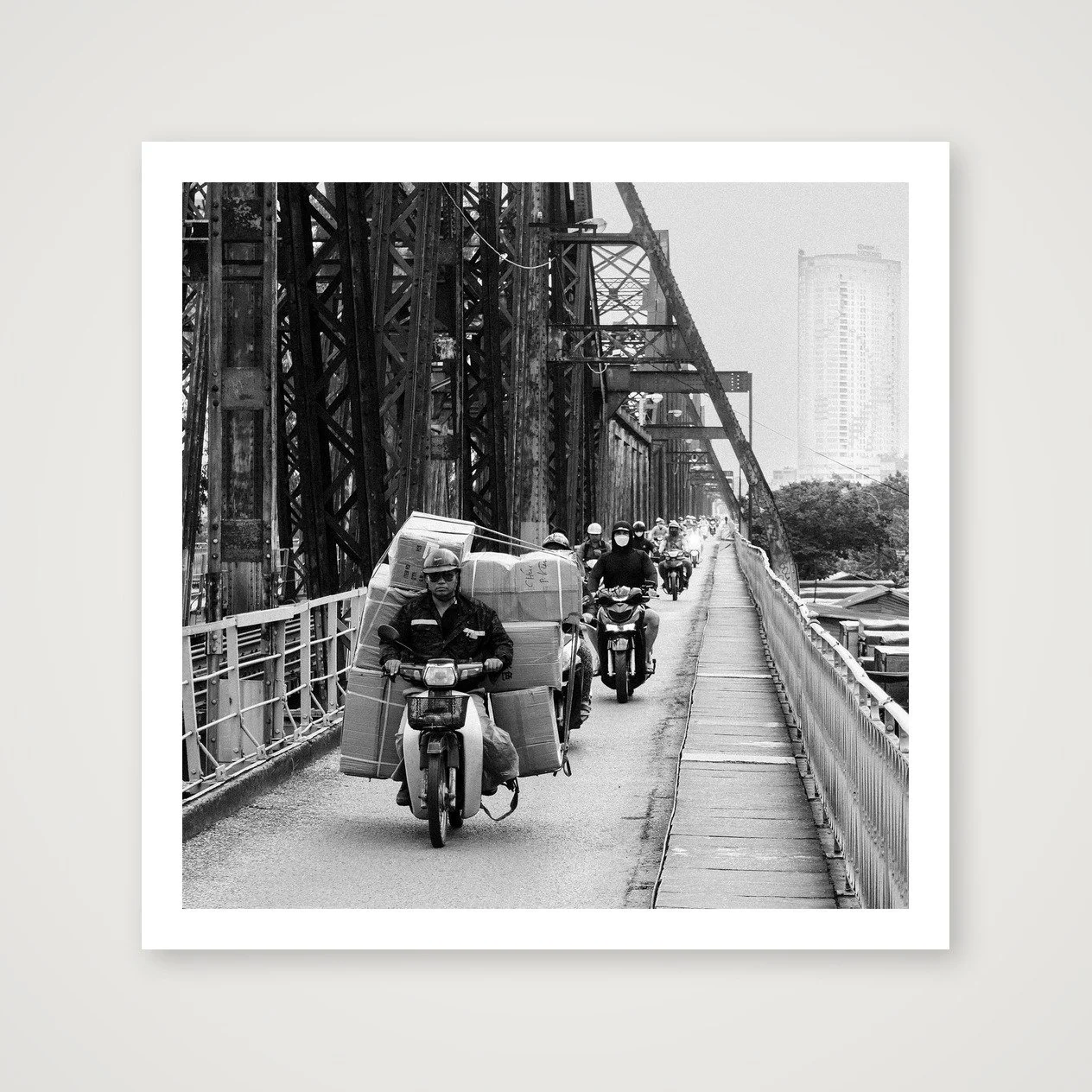 shot_table_6930ab88_a1885e0a.jpg
