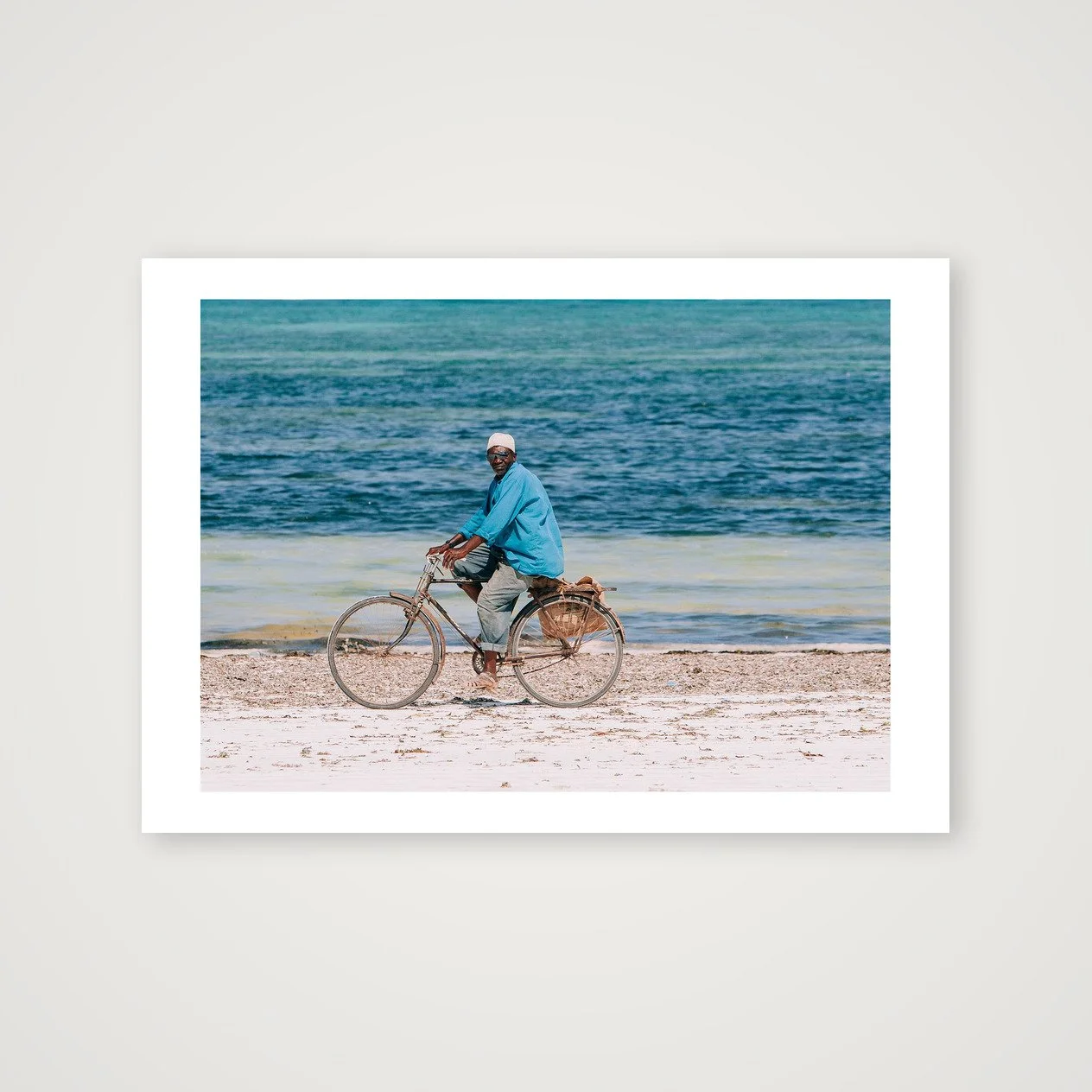 shot_table_a75081b0_8b8f189b.jpg