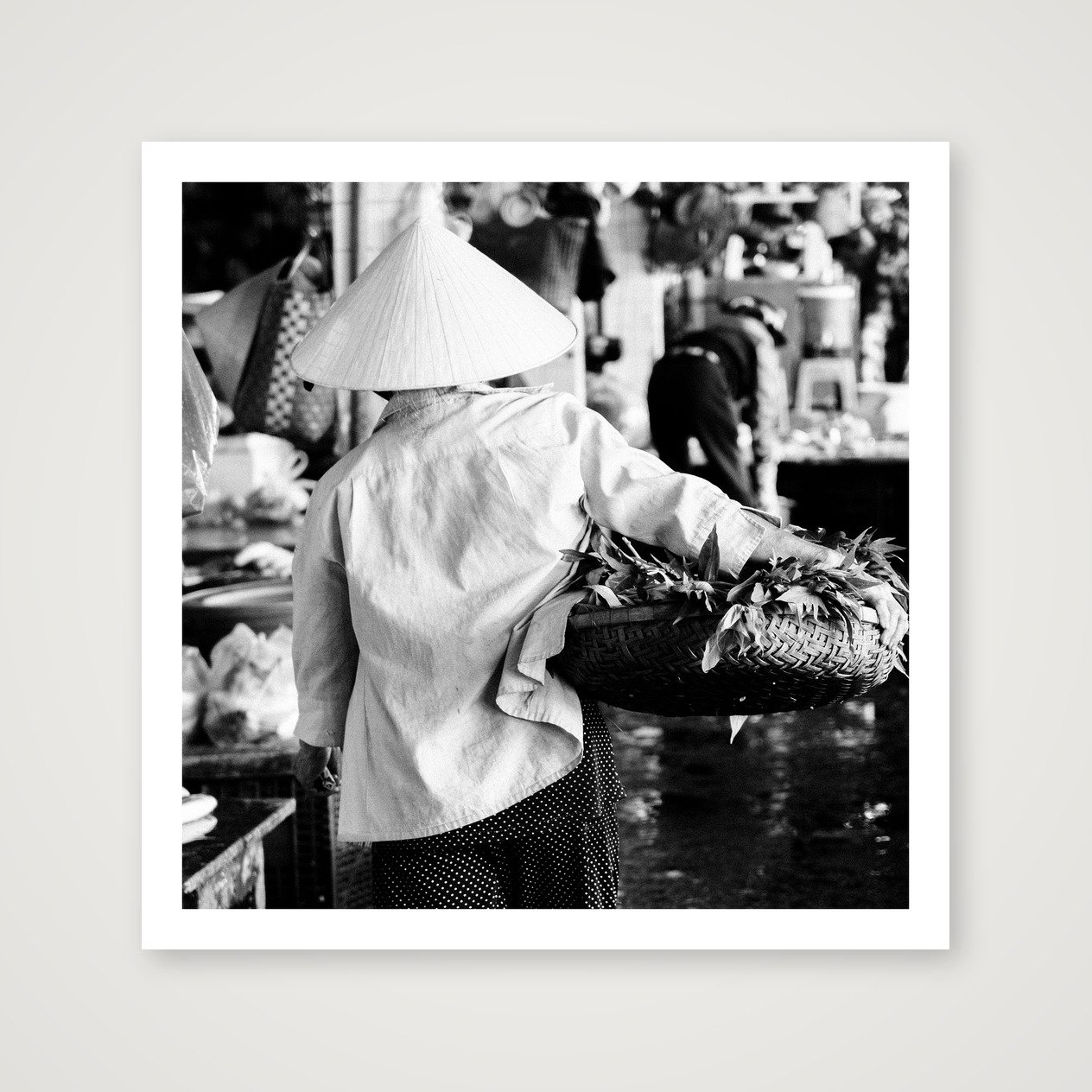 shot_table_a7b3fcd9_9ec4ffd0.jpg