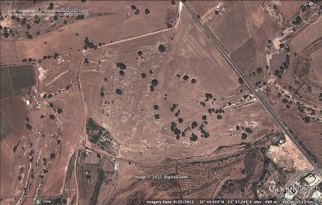 Satellite image of Artamis from Google Earth (c) in September 2012: the layout of the ancient village is clearly visible.