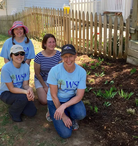 April planting day at Lynne Seach’s home Front: Noelle and Cindy Back: Zoe Clarkwest, WSA’s Restoration Coordinator who designed the rainscaping projects in Pines, and Lynne Seach.