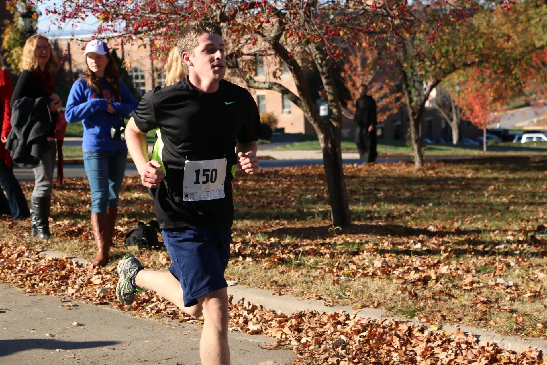 MonkRun_2015 - 3 (1).jpg