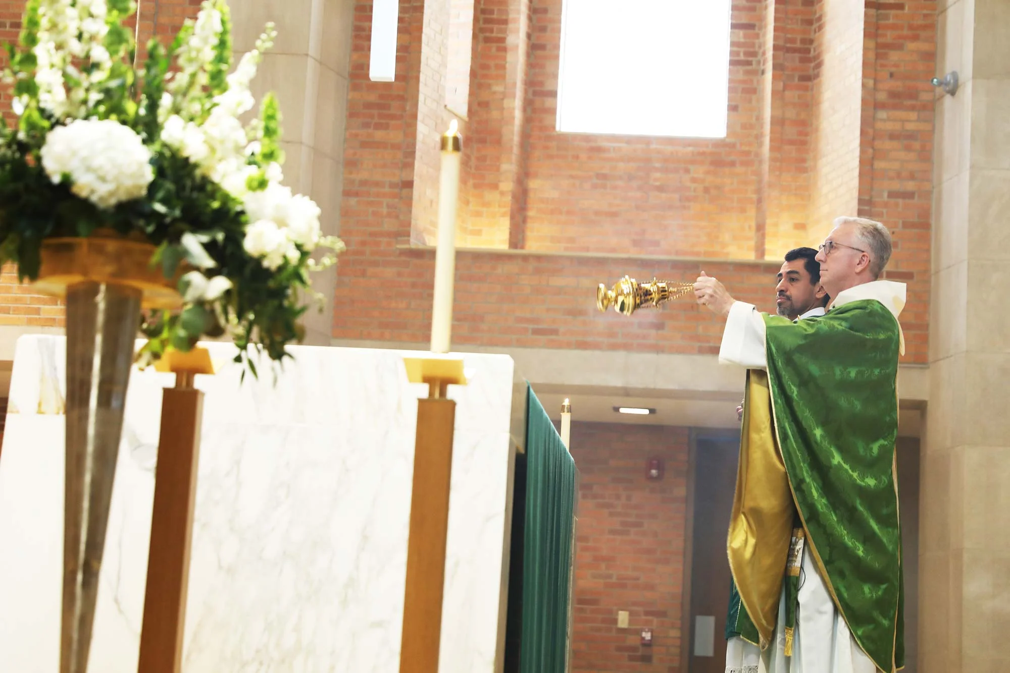 LukeTurner_FirstMass_005.jpg