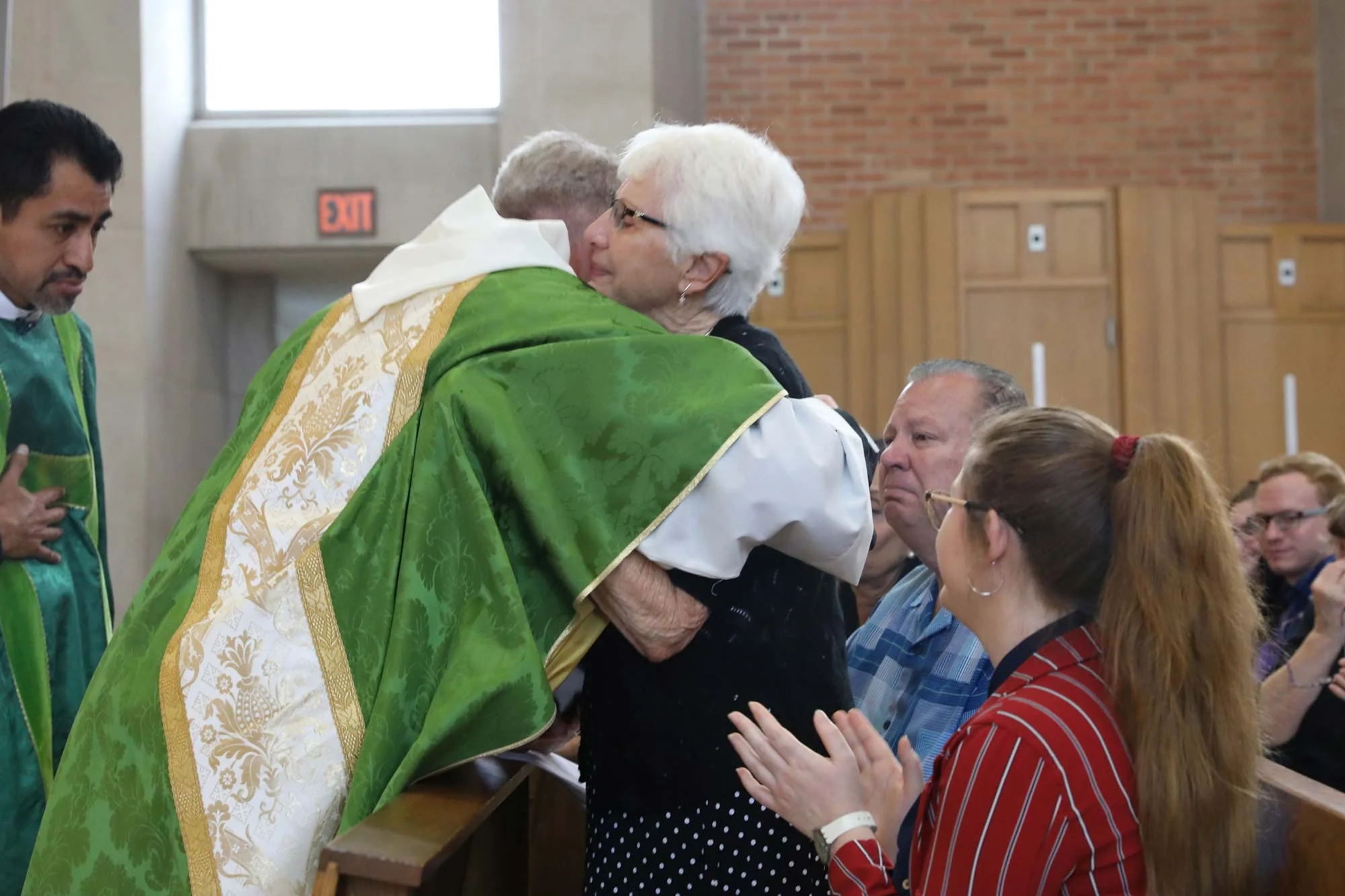 LukeTurner_FirstMass_042.jpg