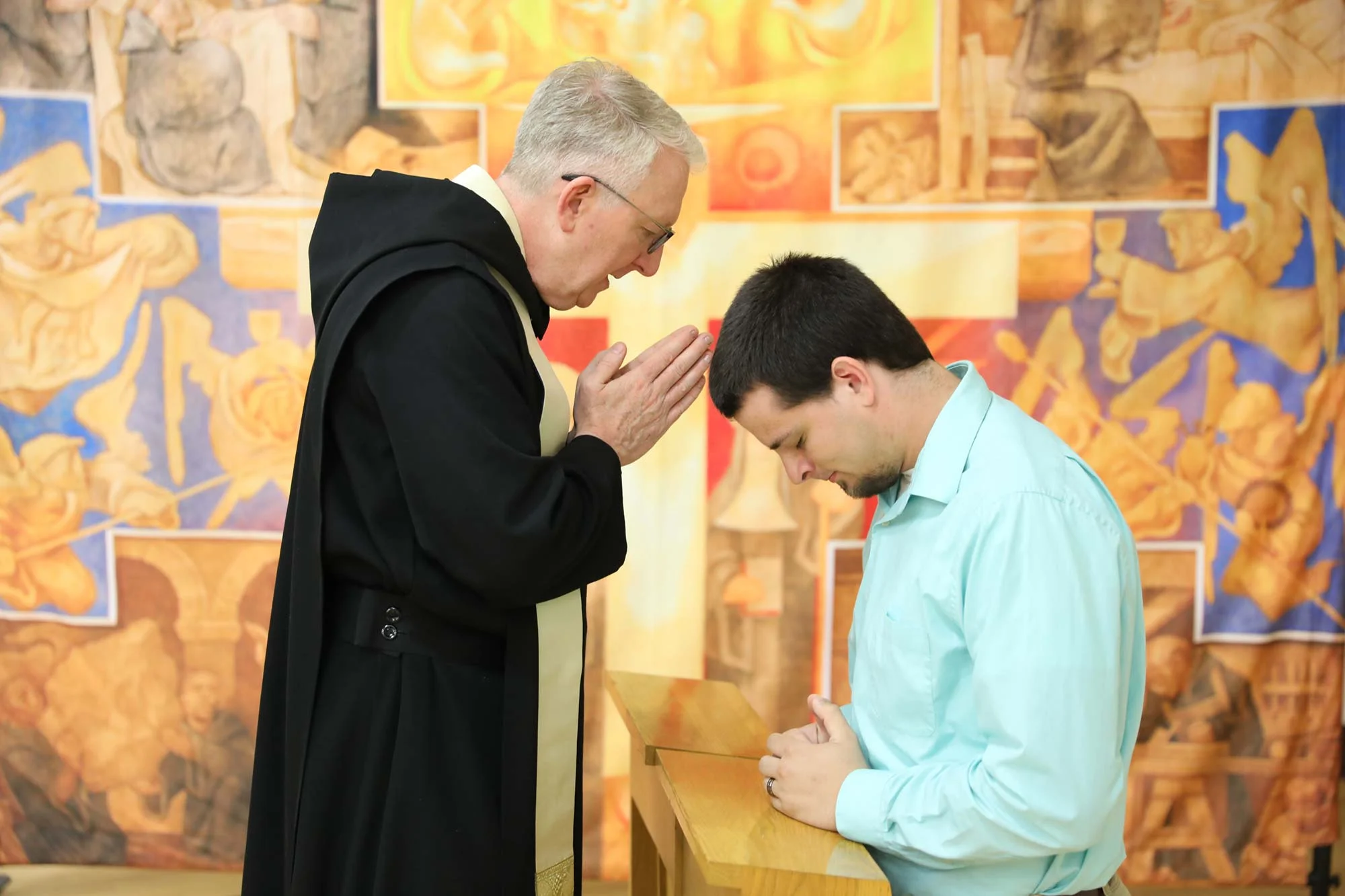 LukeTurner_FirstMass_054.jpg
