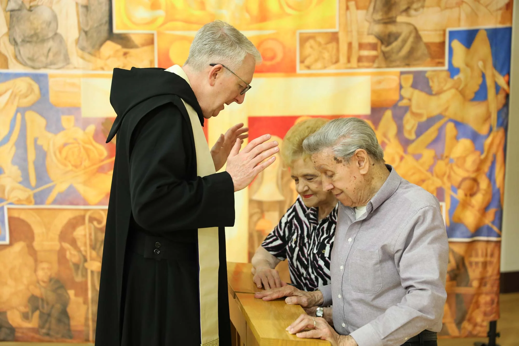 LukeTurner_FirstMass_069.jpg