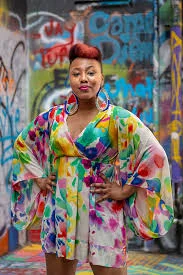 While pursuing two master's degrees in Business and Human Computer Interaction, Florence Noel felt a little out of place. "I knew I was going to be weird and even out of place. I knew my decision coming here was right, but that it would be painful." She felt a profound need for more intentional safe spaces for Black women by Black women, spaces that rose to the occasion of our arrival, that encouraged us to be fuller expressions of who we are, that gave us more than they took. Eager to find these spaces, Flo decided to create them and with the help of hundreds of Black women, Dear Black Women was born.