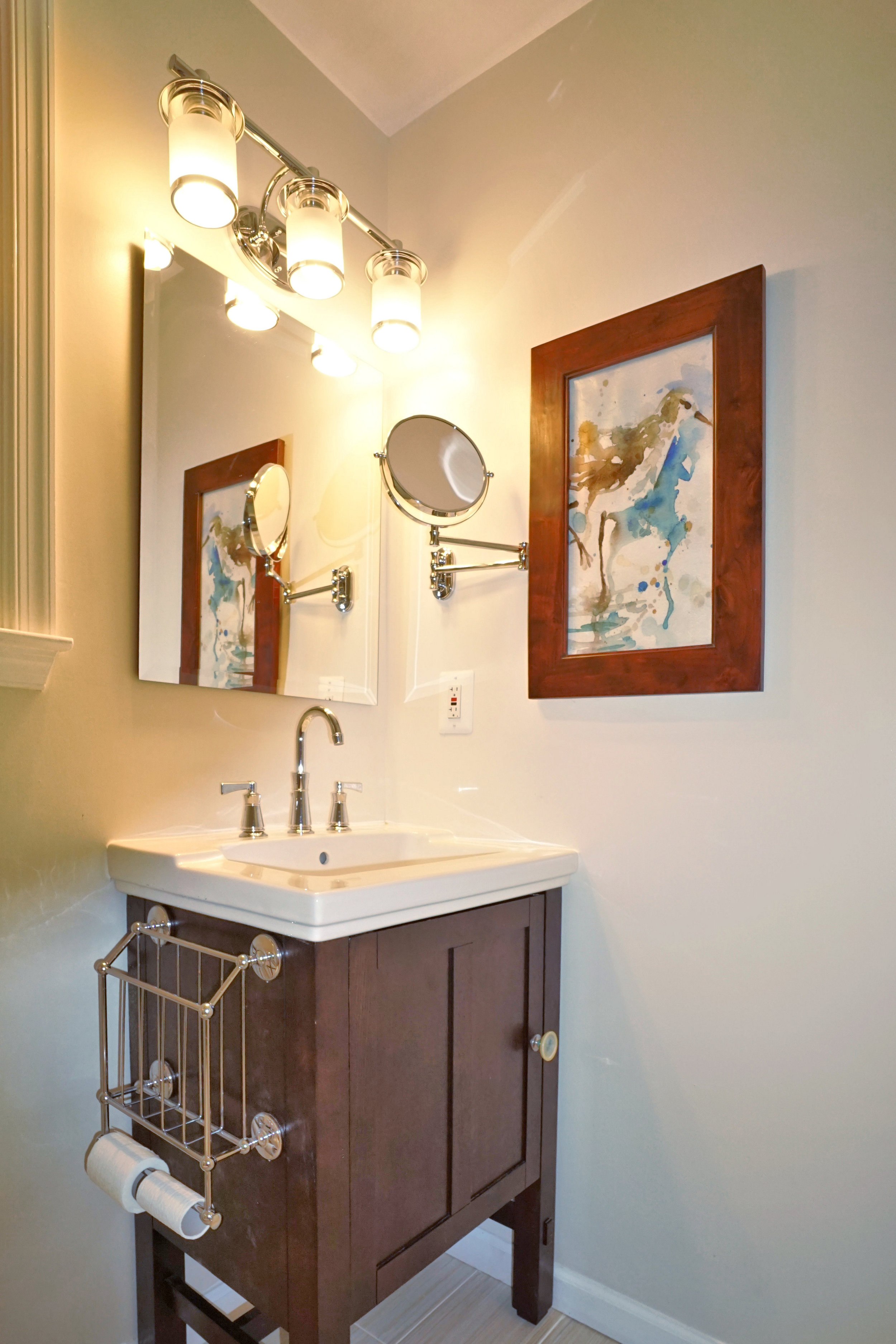 Small bathroom Remodel Elicott City MD0.JPG