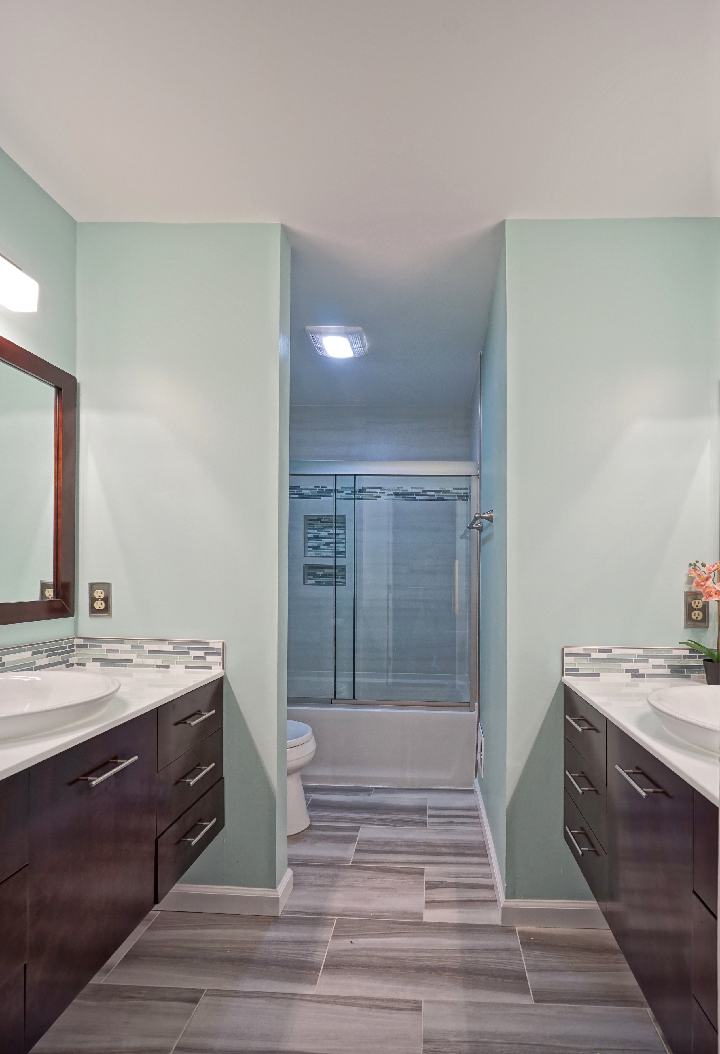 Bathroom remodel Crofton MD 99.JPG