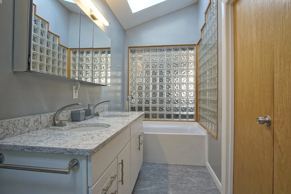 Bathroom remodeling, Lochview Terrace Lutherville-Timonium, MD 21093