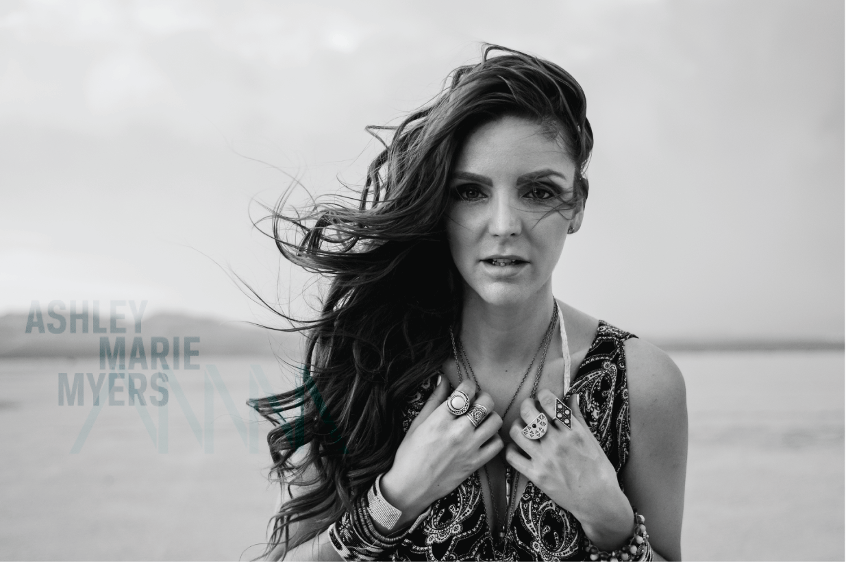 BOHO BUNNIE, ADREA WHIT, SHOVANA, DRY LAKE BED, LAS VEGAS PHOTO SHOOT, DESERT PHOTO SHOOT, SMOKE BOMB PHOTO SHOOT, LAS VEGAS EDITORIAL, BOHEMIAN, BOHO