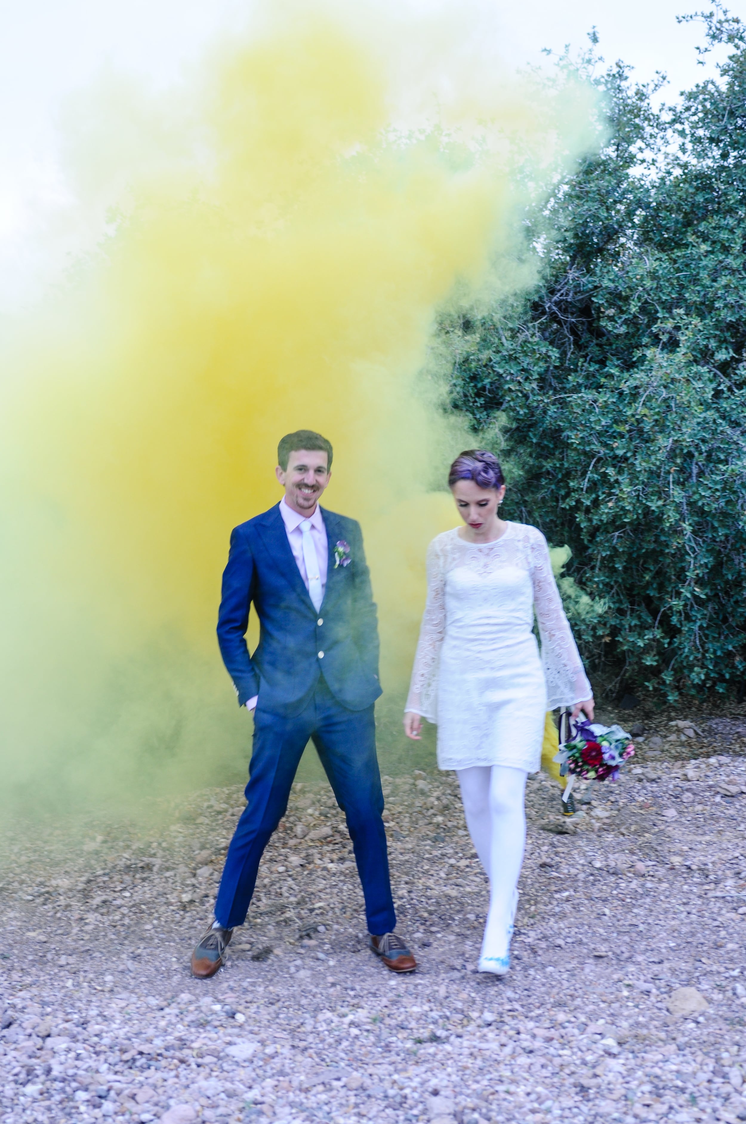 pop up wedding, flora pop wedding, elopement, las vegas elopement, desert elopement, smoke bomb wedding
