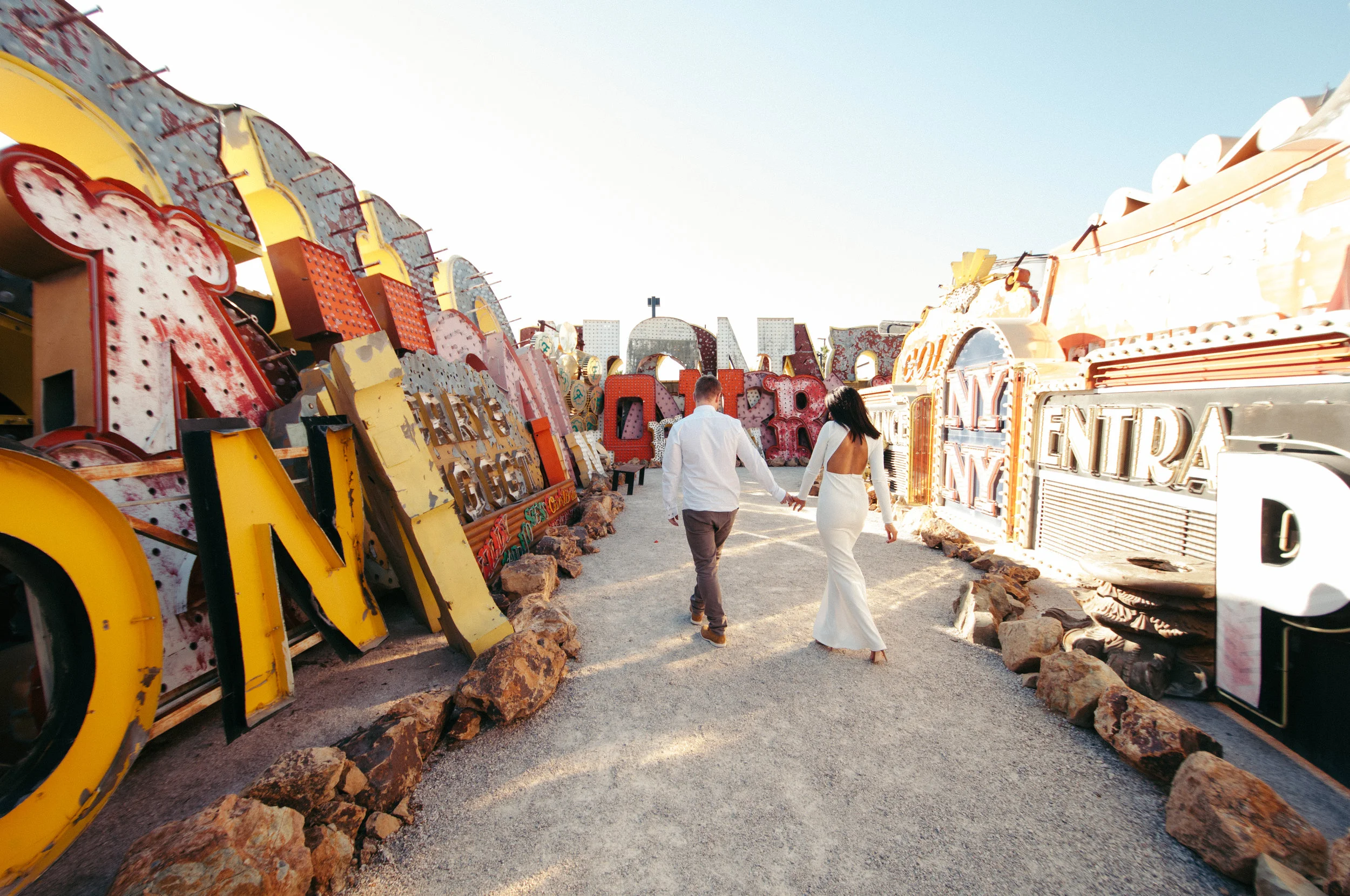 Neon Museum Flora Pop Elopement Dry Lake Bed Ashley marie myers lifetyle photography-41.jpg