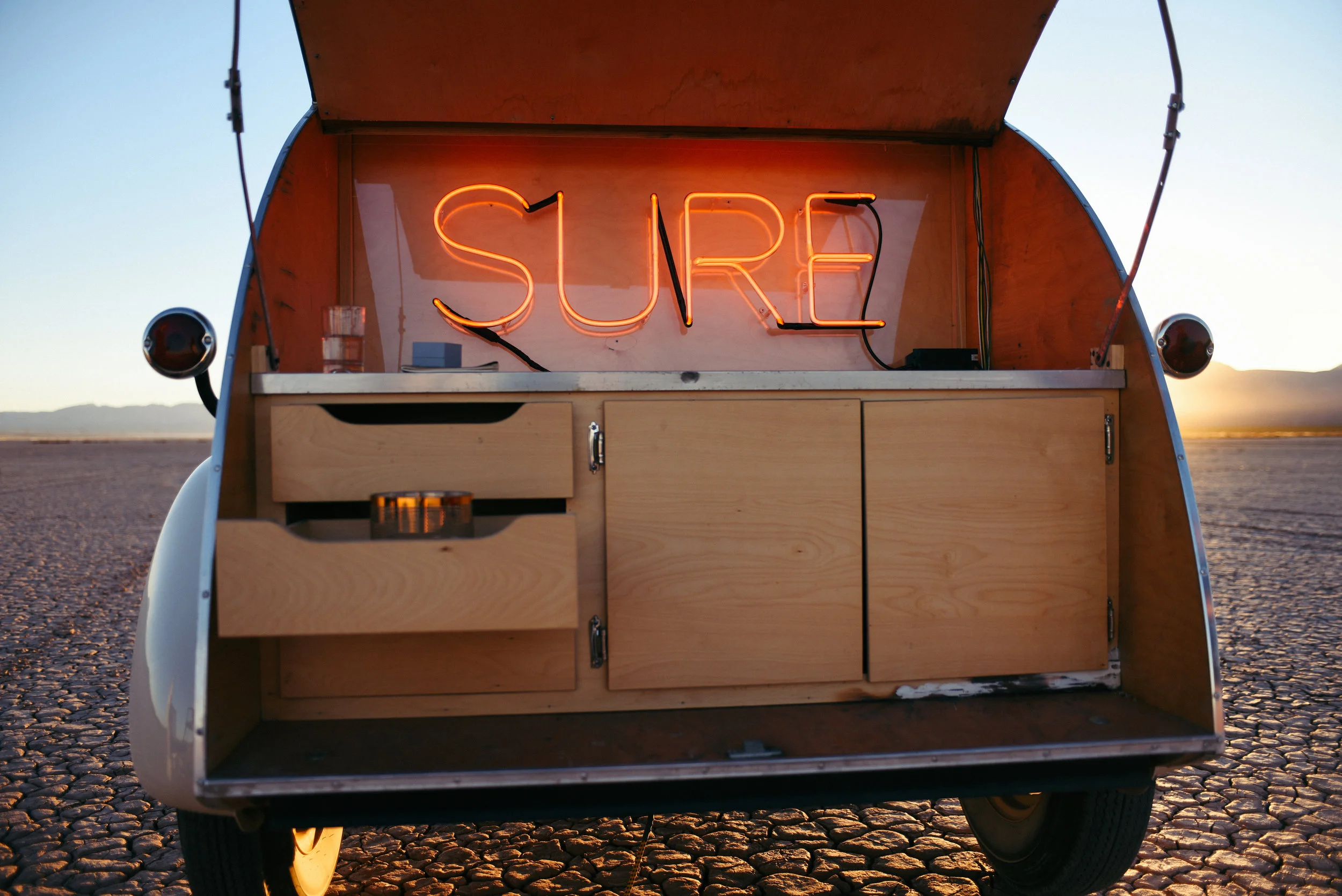 Neon Museum Flora Pop Elopement Dry Lake Bed Ashley marie myers lifetyle photography-279 copy.jpg
