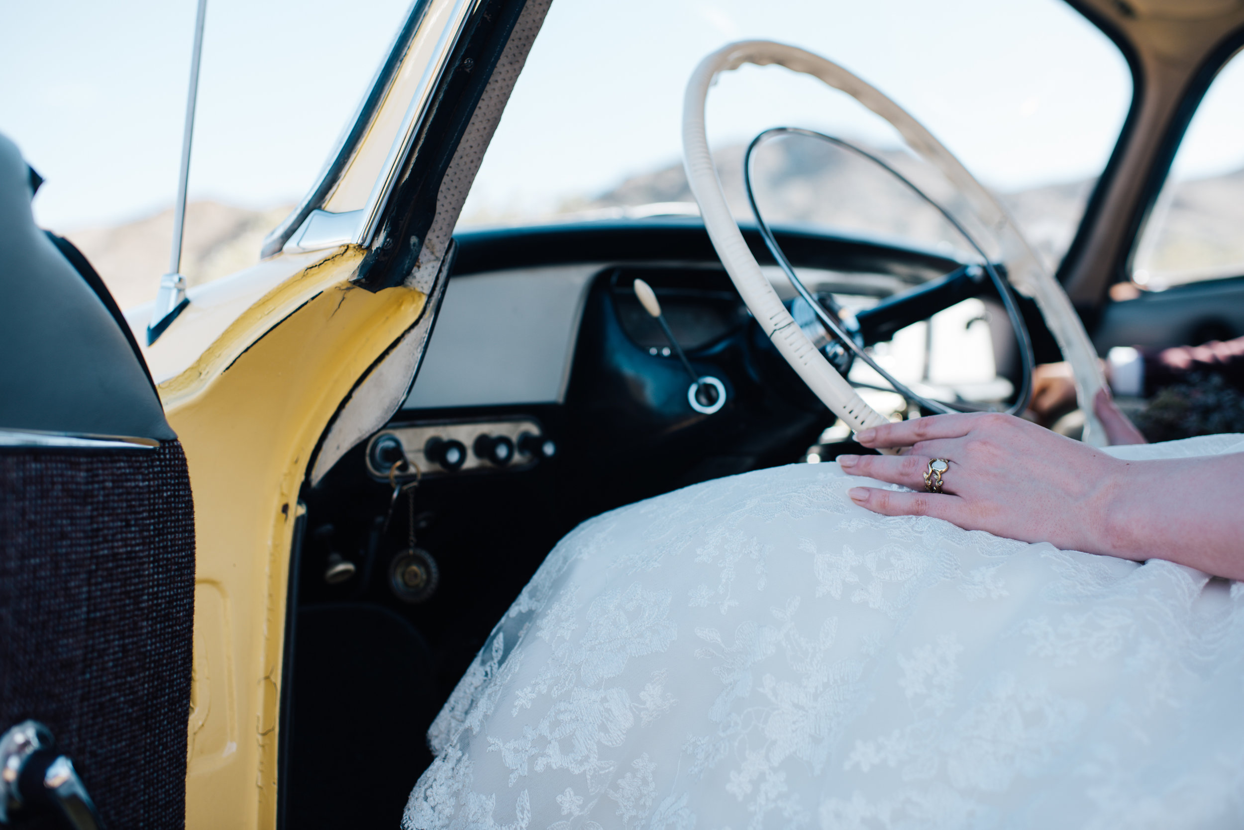 red head, ginger bride, vintage wedding, wedding las vegas, elopement las vegas, elopement, peachy keen union, red head bride, vintage bride, vintage car, tetra, yellow, desert wedding, summer wedding, las vegas, mojave desert, wedding inspiration, wed, i do, charming, las vegas elopement, elope, elopement photographer