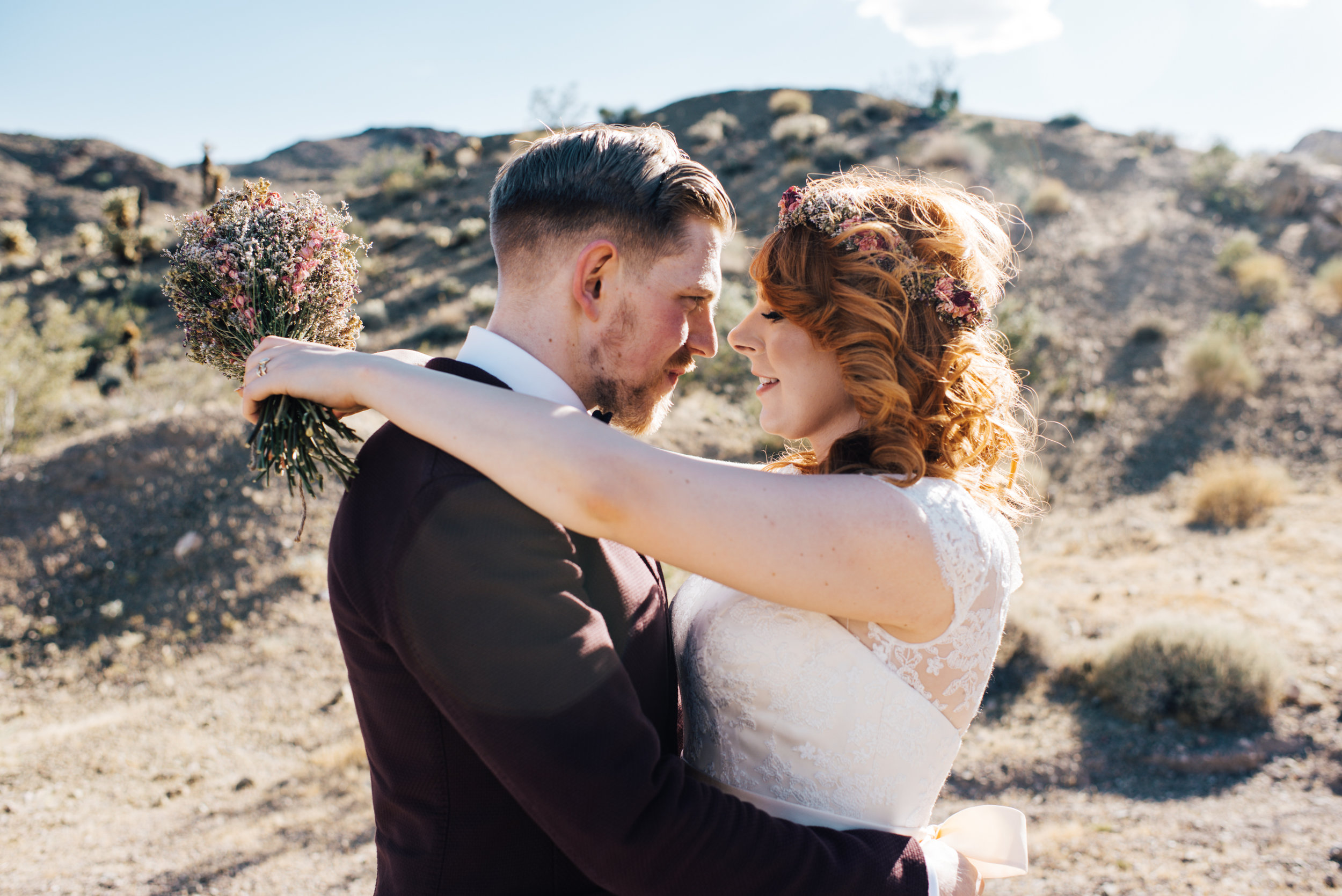red head, ginger bride, vintage wedding, wedding las vegas, elopement las vegas, elopement, peachy keen union, red head bride, vintage bride, vintage car, tetra, yellow, desert wedding, summer wedding, las vegas, mojave desert, wedding inspiration, wed, i do, charming, las vegas elopement, elope, elopement photographer