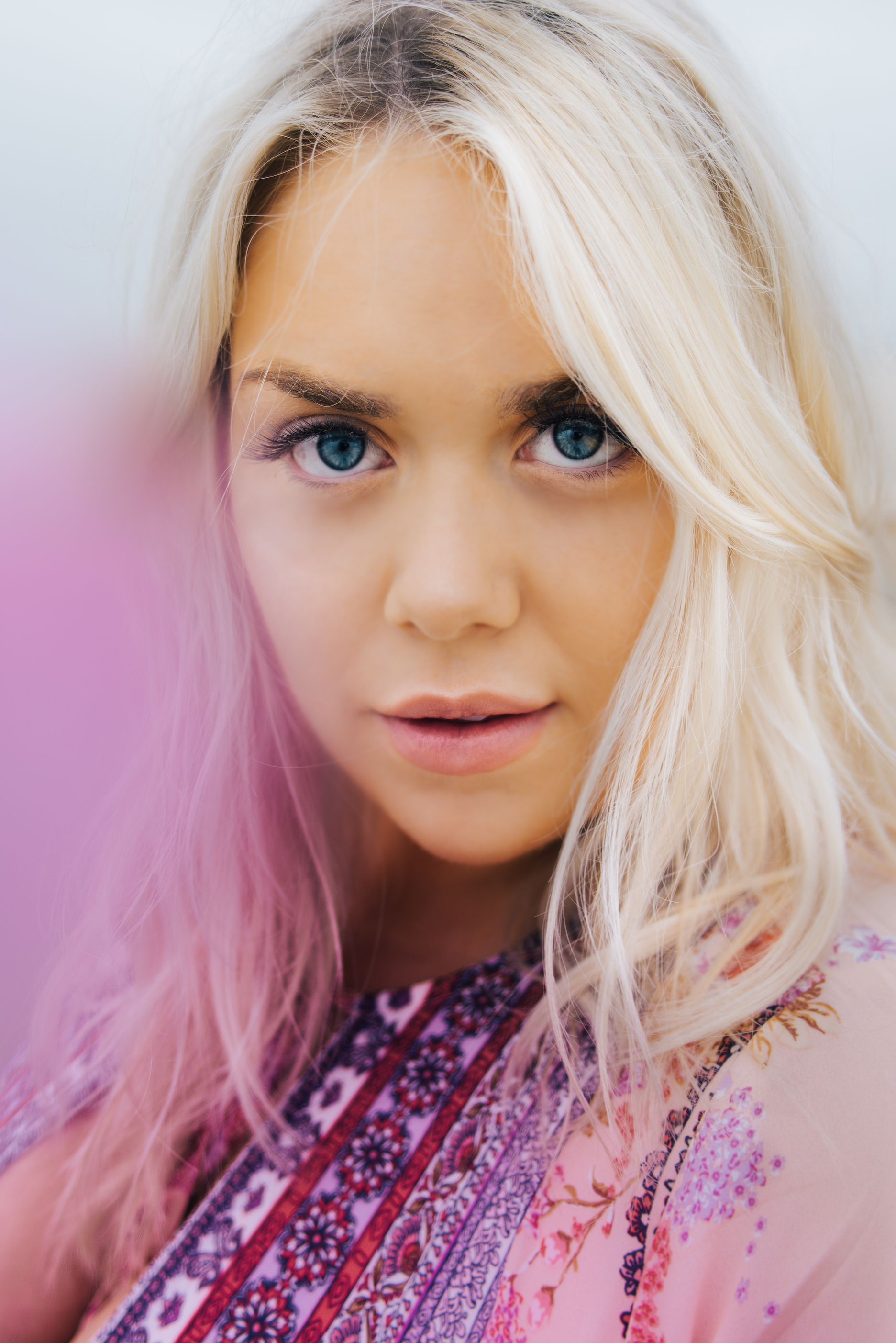 coronado photographer, lifestyle photographer, san diego photographer, san diego beaches, beach, waves, sea, ocean, woman, blonde, portrait, cali girl, southern california, 