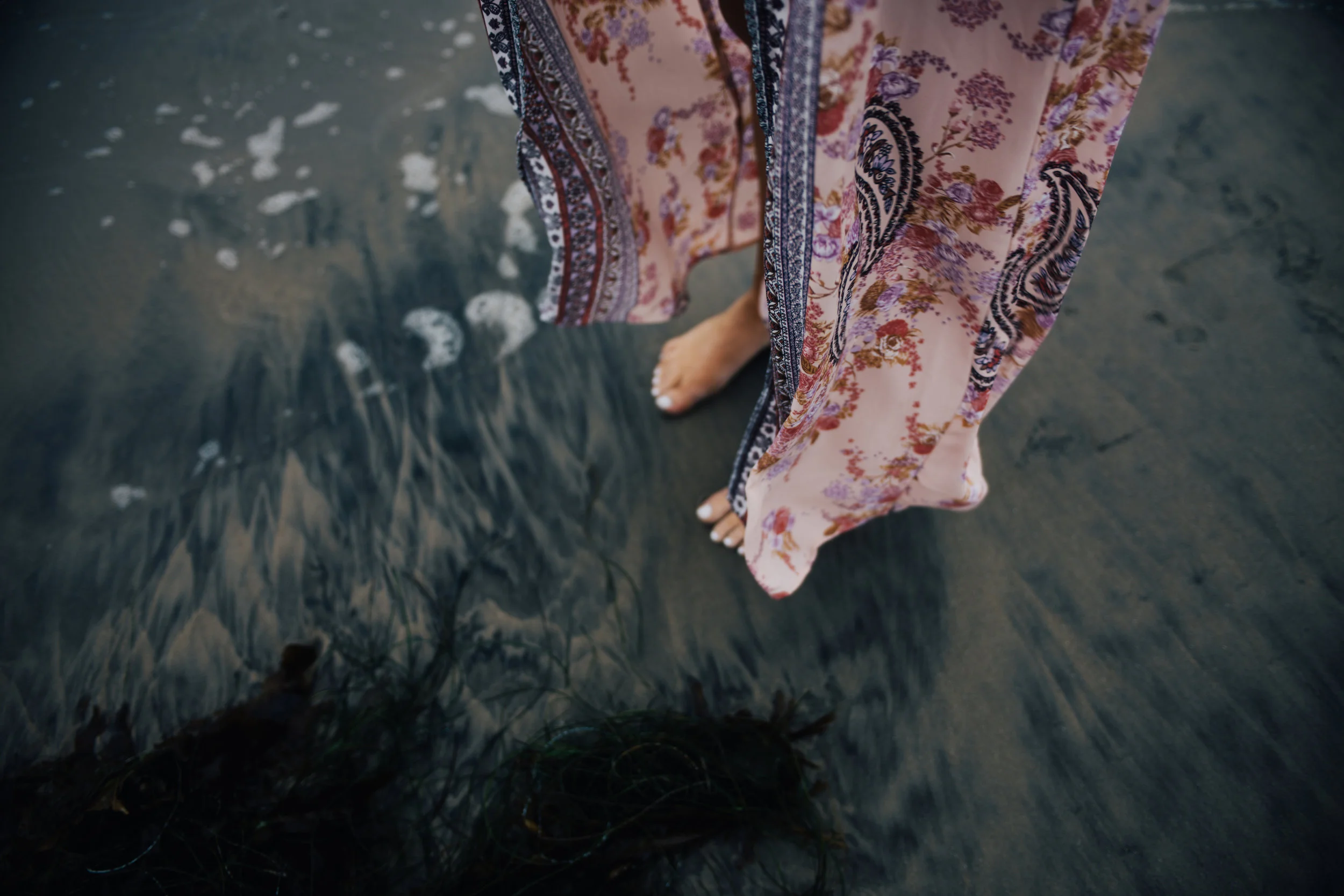 coronado photographer, lifestyle photographer, san diego photographer, san diego beaches, beach, waves, sea, ocean, woman, blonde, portrait, cali girl, southern california, 