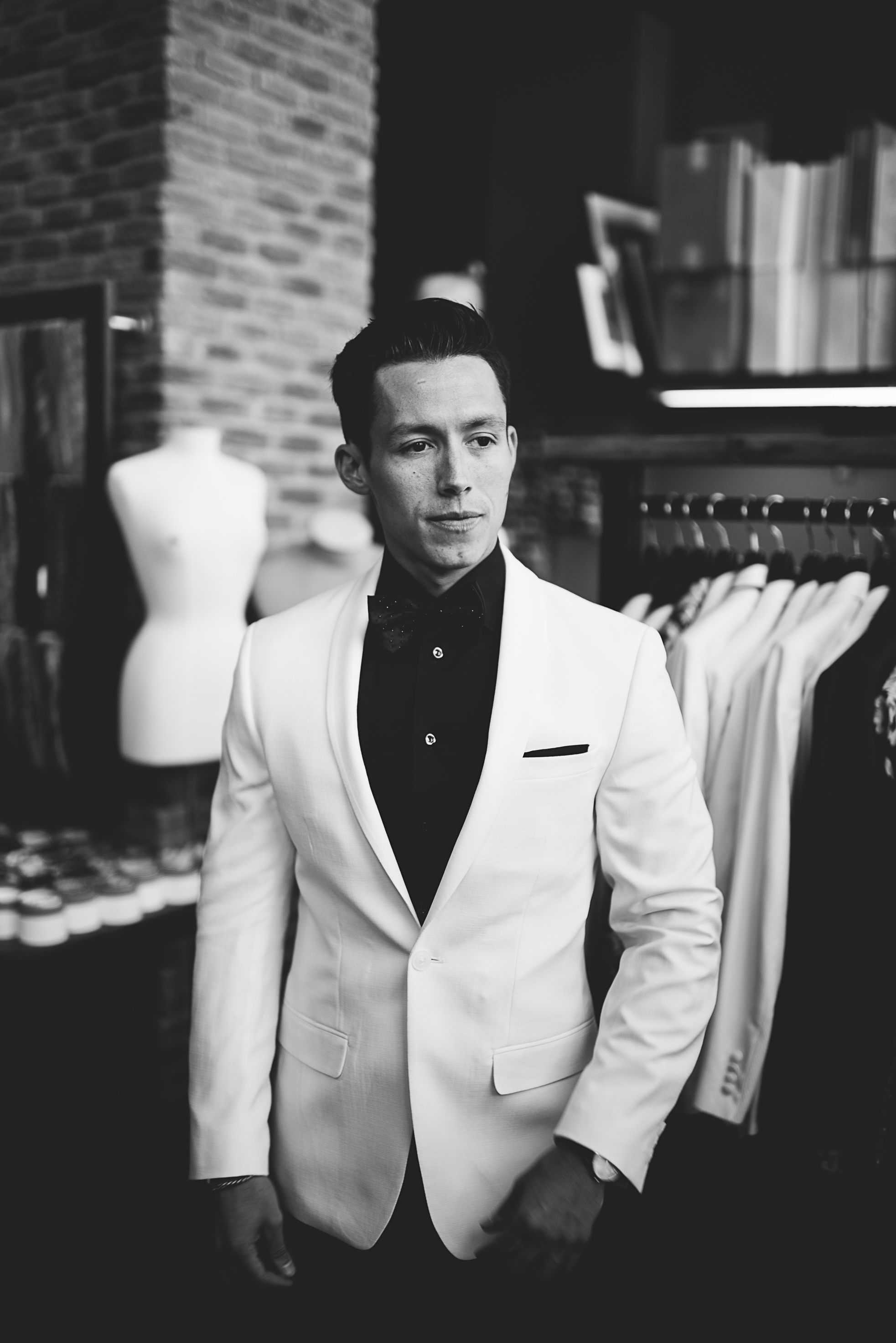 las vegas cosmopolitan wedding, las Vegas wedding, las vegas elopement, vegas wedding, vera wang wedding dress, handsome groom, beautiful bride, las vegas wedding photography, wedding inspiration, 1,000 roses, roses, simple wedding, classic wedding, vintage wedding, wedding photographer, ashley marie myers