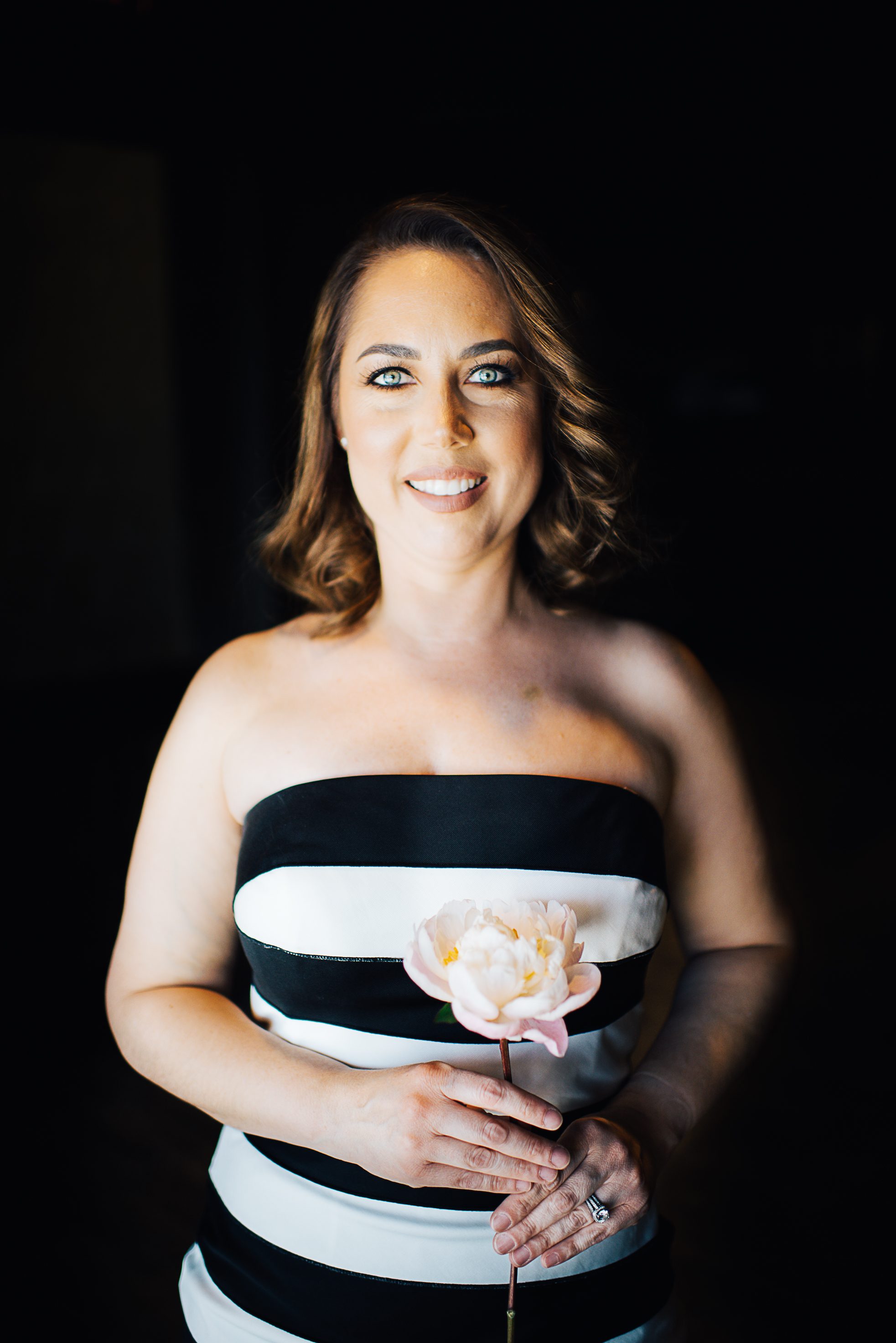 las vegas cosmopolitan wedding, las Vegas wedding, las vegas elopement, vegas wedding, vera wang wedding dress, handsome groom, beautiful bride, las vegas wedding photography, wedding inspiration, 1,000 roses, roses, simple wedding, classic wedding, vintage wedding, wedding photographer, ashley marie myers